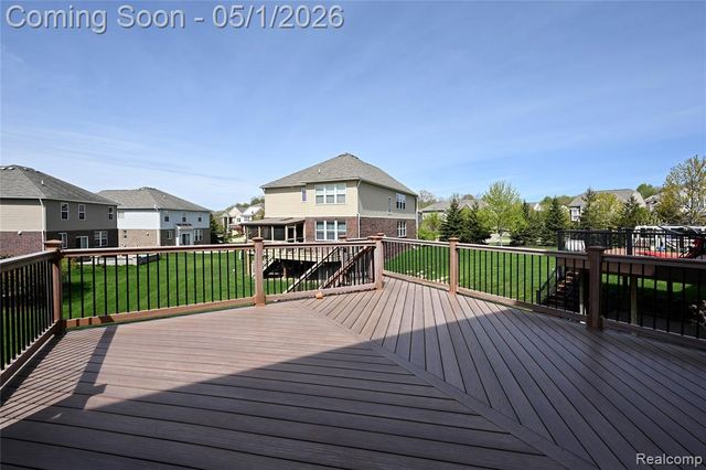 28381 Clymer Drive, Novi, MI 48377