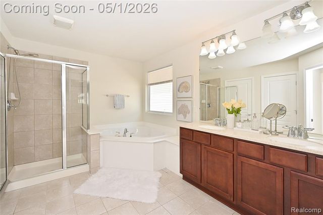 28381 Clymer Drive, Novi, MI 48377