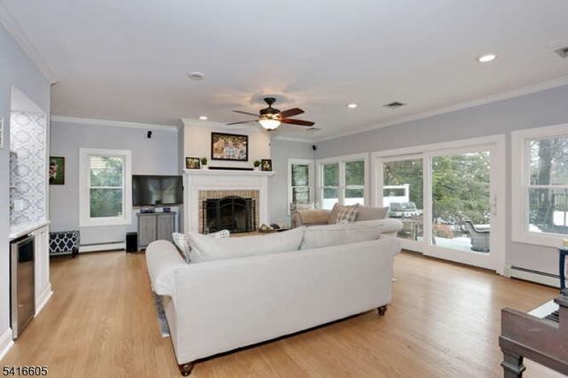 500 Rock Rd, Glen Rock Boro, NJ 07452