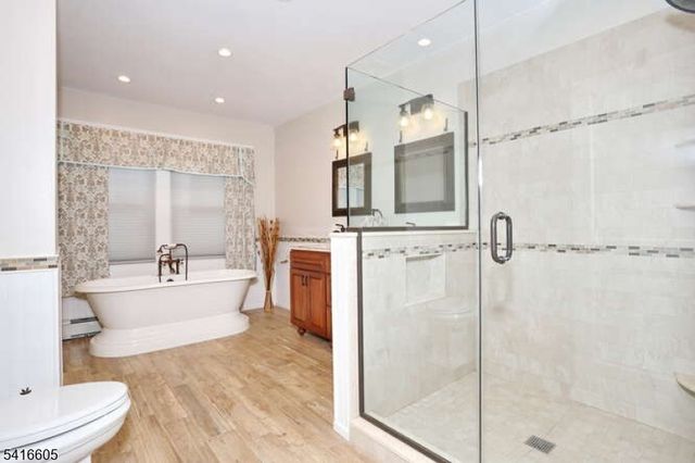 500 Rock Rd, Glen Rock Boro, NJ 07452