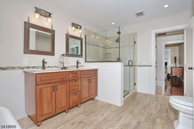 500 Rock Rd, Glen Rock Boro, NJ 07452