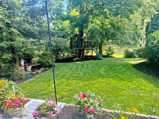 500 Rock Rd, Glen Rock Boro, NJ 07452