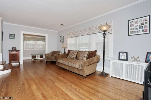 500 Rock Rd, Glen Rock Boro, NJ 07452