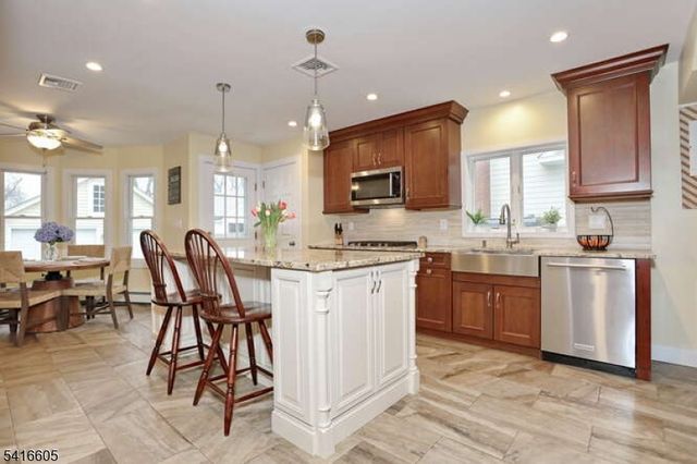 500 Rock Rd, Glen Rock Boro, NJ 07452