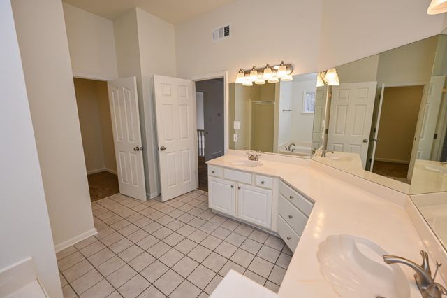 387 SHERBURNE CV, Memphis, TN 38018