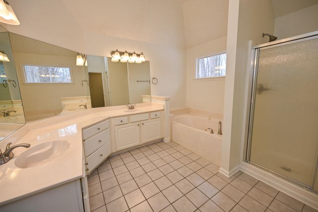 387 SHERBURNE CV, Memphis, TN 38018