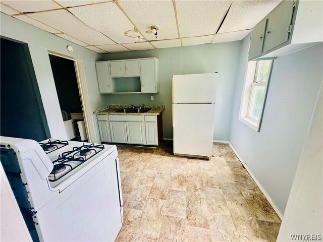 253 Gold Street, Buffalo, NY 14206