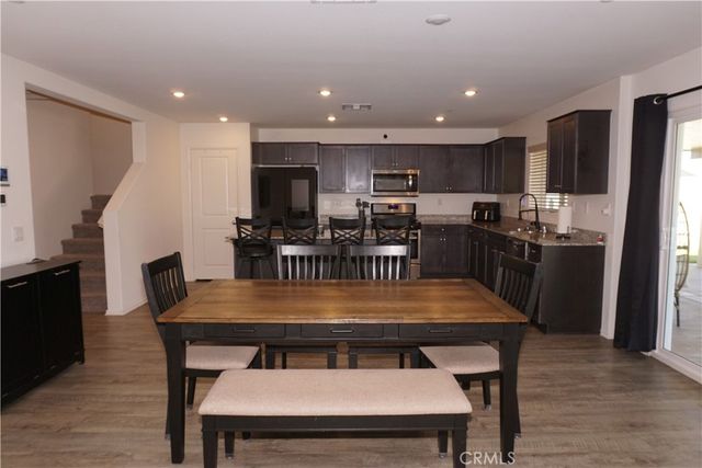 1322 Division Court, Hemet, CA 92543