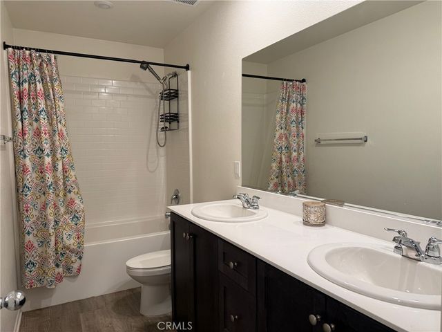 1322 Division Court, Hemet, CA 92543