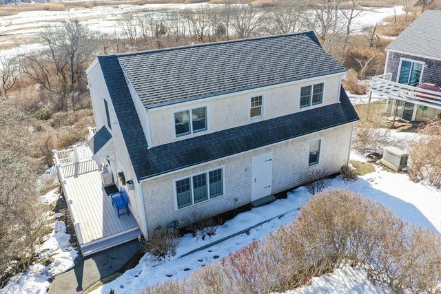 12 Burg Ave, Sandwich, MA 02563