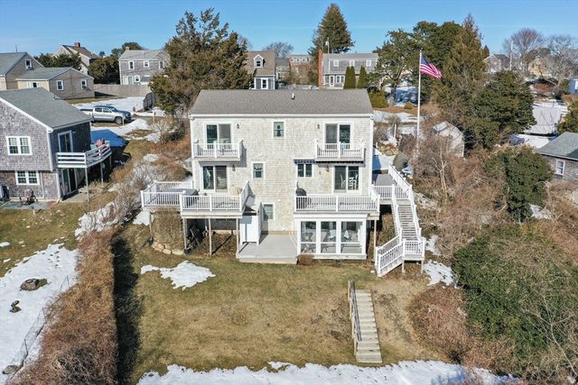 12 Burg Ave, Sandwich, MA 02563