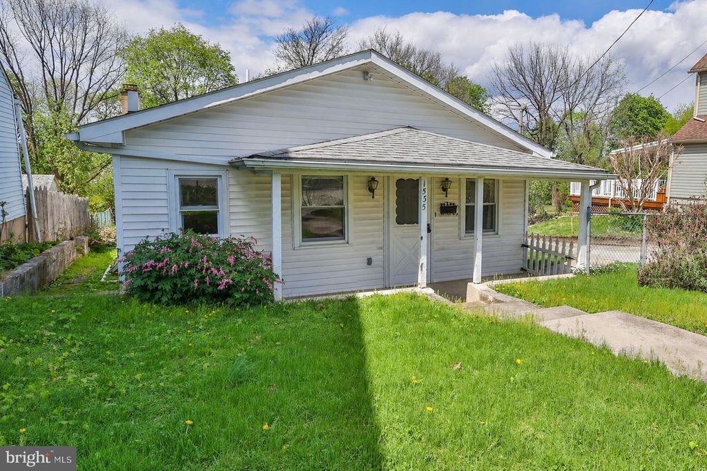 1535 MONOCACY ST, Bethlehem, PA 18018