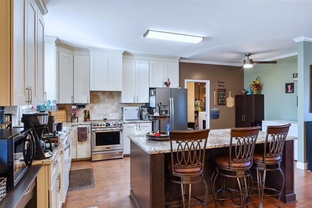 262 Green Farm Road, Chesnee, SC 29323