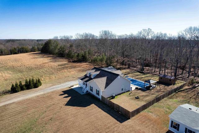 262 Green Farm Road, Chesnee, SC 29323