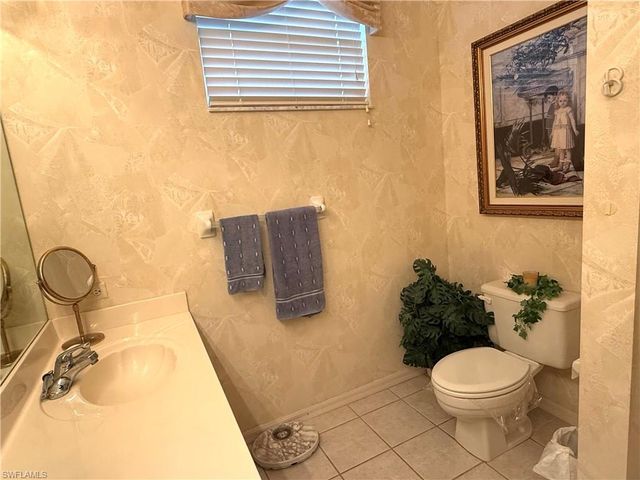 11081 Lakeland CIR, Fort Myers, FL 33913