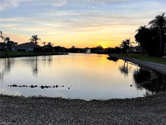 11081 Lakeland CIR, Fort Myers, FL 33913