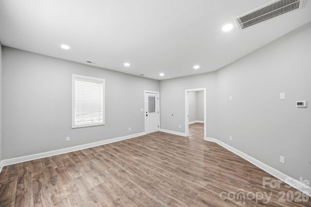 314 S Weldon Street, Gastonia, NC 28052