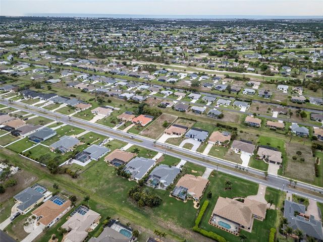 211 ROTONDA BOULEVARD N, Rotonda West, FL 33947