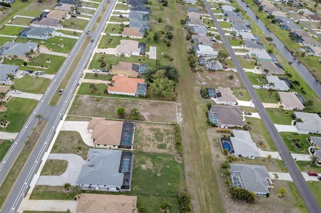 211 ROTONDA BOULEVARD N, Rotonda West, FL 33947
