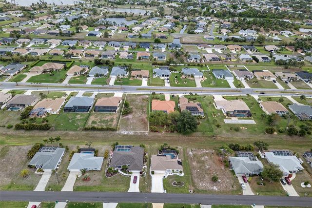 211 ROTONDA BOULEVARD N, Rotonda West, FL 33947