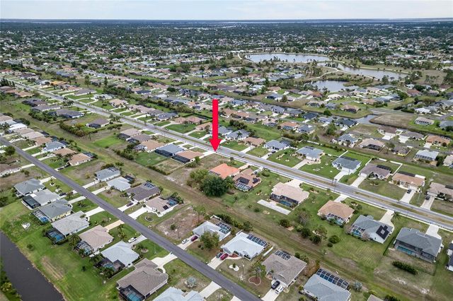 211 ROTONDA BOULEVARD N, Rotonda West, FL 33947