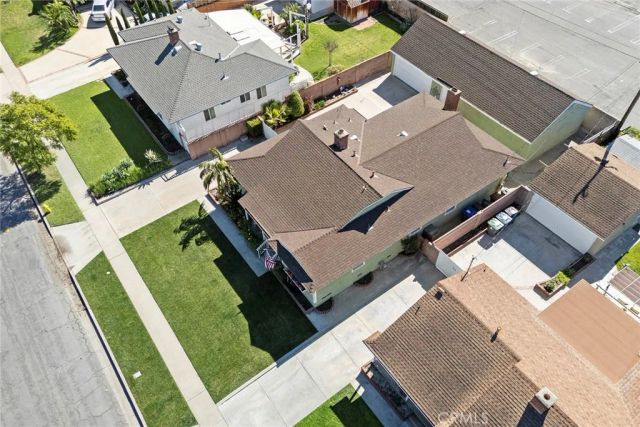 1836 W Southgate, Fullerton, CA 92833