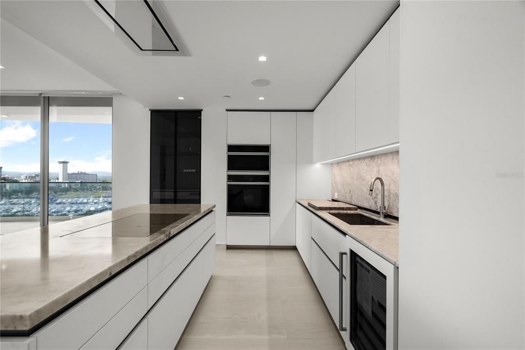 Image 11 of property listing at 540 DE LA CONSTITUCION AVENUE 1202, San Juan, PR 00901