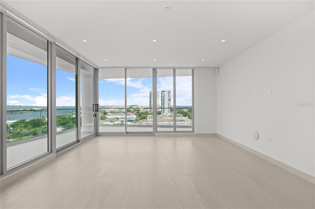 Image 17 of property listing at 540 DE LA CONSTITUCION AVENUE 1202, San Juan, PR 00901
