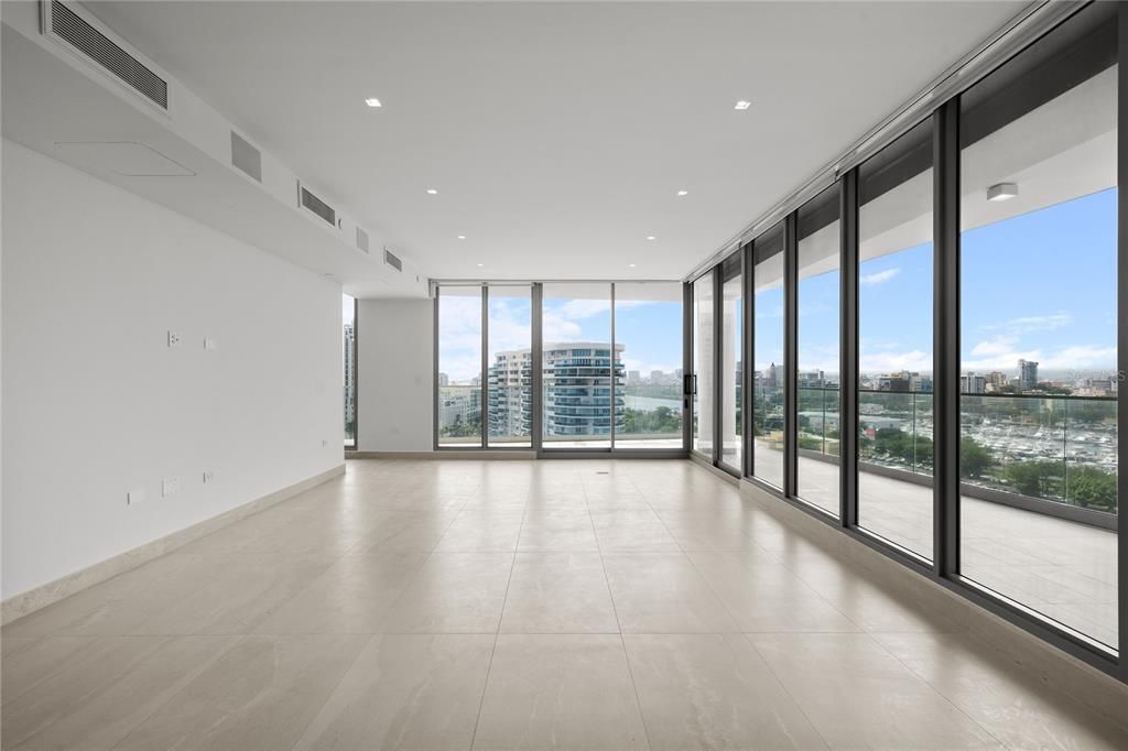 Image 2 of property listing at 540 DE LA CONSTITUCION AVENUE 1202, San Juan, PR 00901