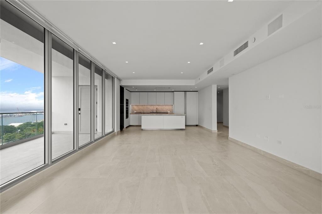 Image 8 of property listing at 540 DE LA CONSTITUCION AVENUE 1202, San Juan, PR 00901
