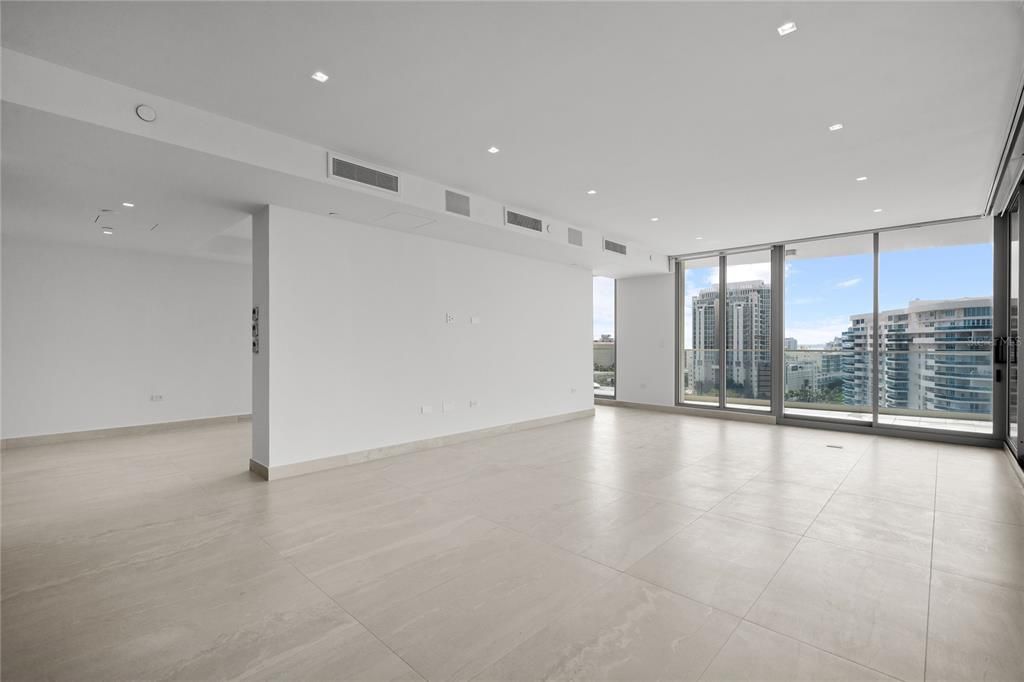Image 9 of property listing at 540 DE LA CONSTITUCION AVENUE 1202, San Juan, PR 00901