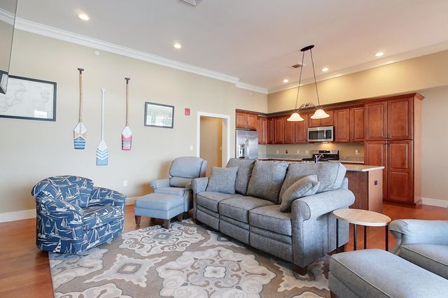 616 Scenic Rd Unit 404, Laconia, NH 03246