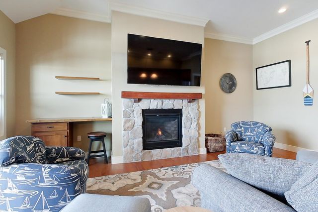 616 Scenic Rd Unit 404, Laconia, NH 03246