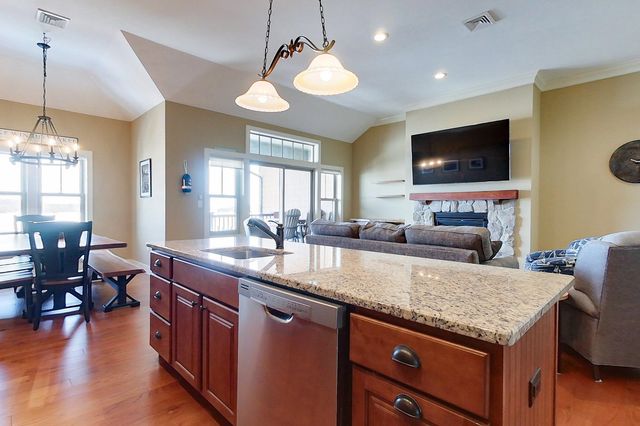 616 Scenic Rd Unit 404, Laconia, NH 03246