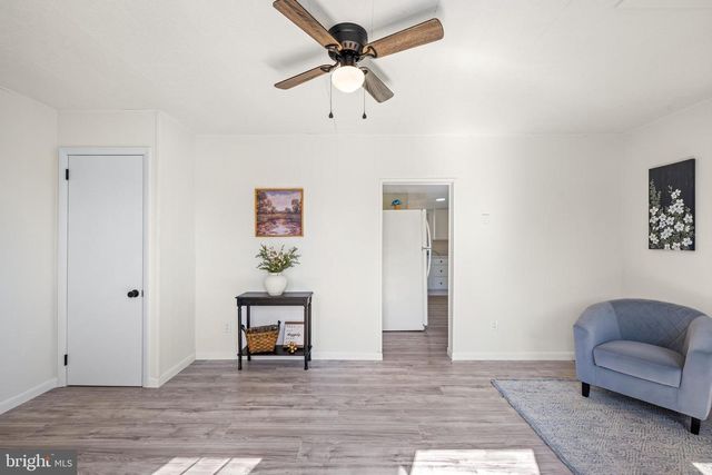 75 S WASHINGTON DR, Pennsville, NJ 08070