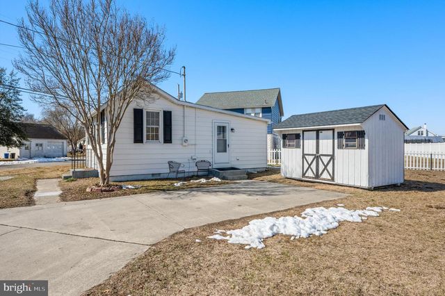 75 S WASHINGTON DR, Pennsville, NJ 08070
