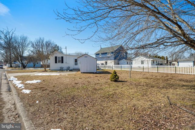 75 S WASHINGTON DR, Pennsville, NJ 08070