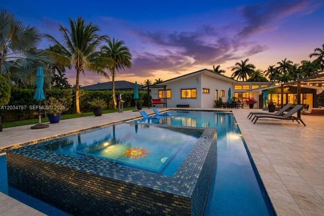 8445 SW 5th St, Miami, FL 33144