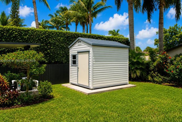 8445 SW 5th St, Miami, FL 33144