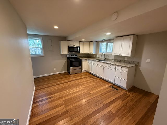 5 Arnco 1st Street, Newnan, GA 30263