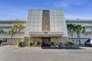 325 SE 11th Ter 107, Dania Beach, FL 33004