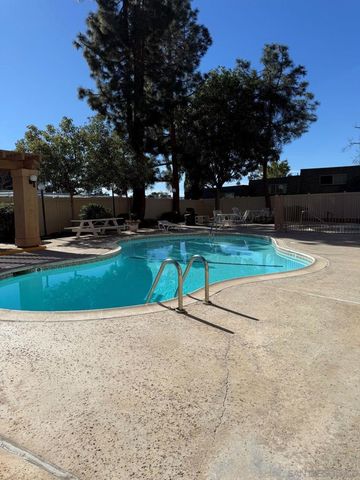 5649 Lake Park Way 101, La Mesa, CA 91942