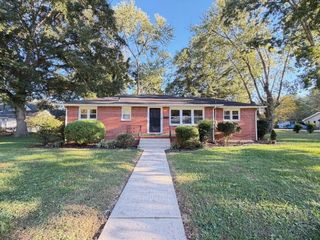 205 8th Ave, NW, Winchester, TN 37398