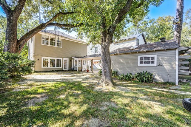 1550 Sue Barnett Drive, Houston, TX 77018