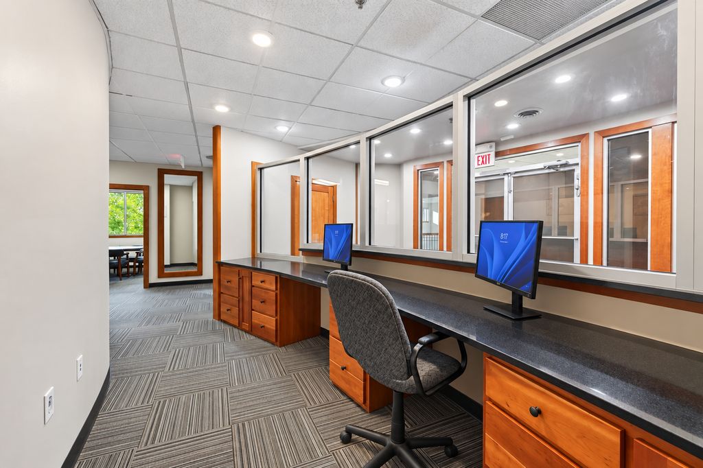 1915 Plaza Drive 202, Eagan, MN 55122 — photo 4