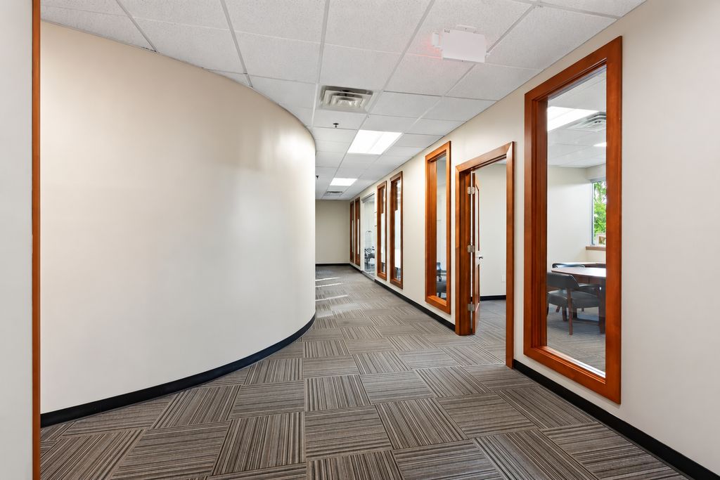 1915 Plaza Drive 202, Eagan, MN 55122 — photo 5