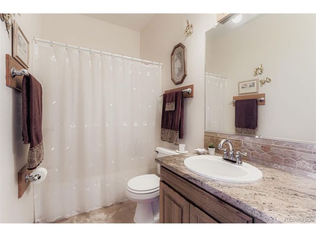 204 Grand View Cir, Mead, CO 80542