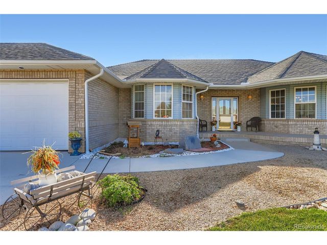 204 Grand View Cir, Mead, CO 80542