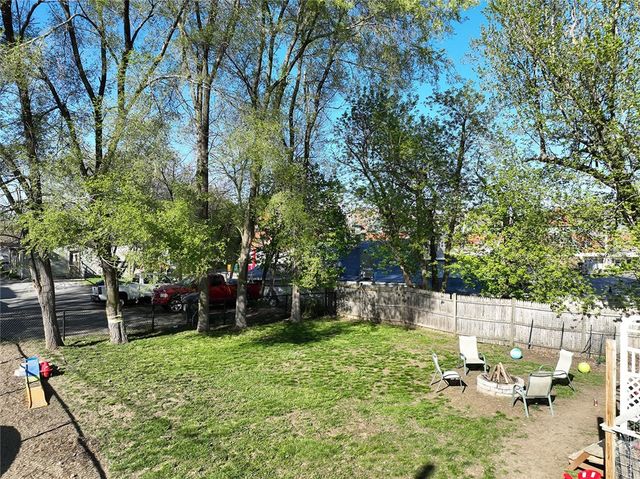 20 New Street, Woonsocket, RI 02895