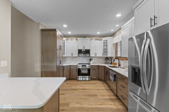 100 Decourcy Lane, Franklin, IN 46131